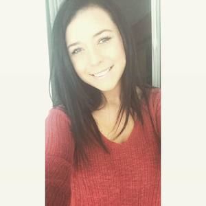 Meet your Posher, Alisha